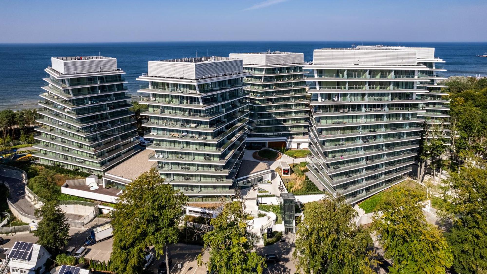 Prywatne Apartamenty Sun & Snow W Wave Z Basenem Мендзиздроє Екстер'єр фото
